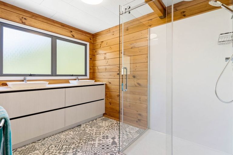 Photo of property in 36 Mountain Vista Place, Pauanui, Hikuai, 3579