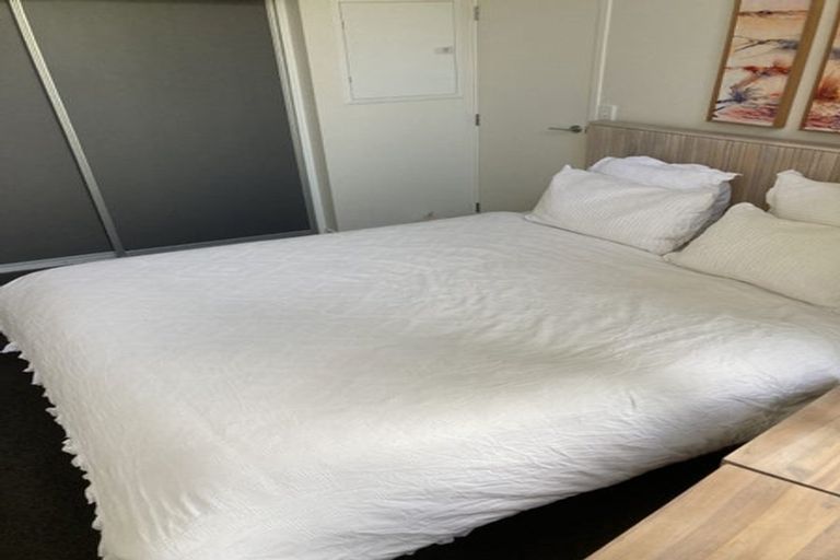 Photo of property in 12 Station Street, Hobsonville, Auckland, 0616