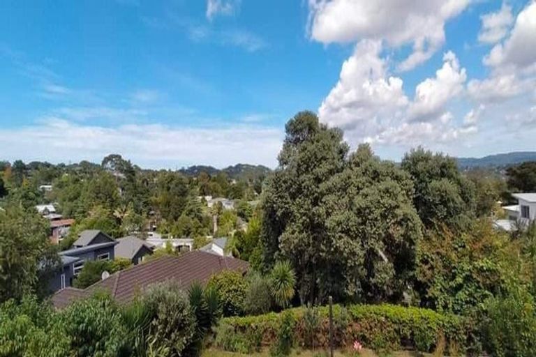 Photo of property in 235b Titirangi Road, Titirangi, Auckland, 0604