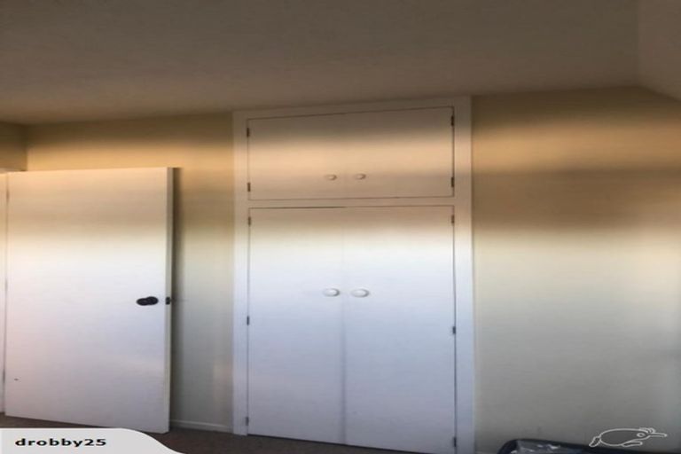 Photo of property in 2c Coles Place, St Albans, Christchurch, 8014