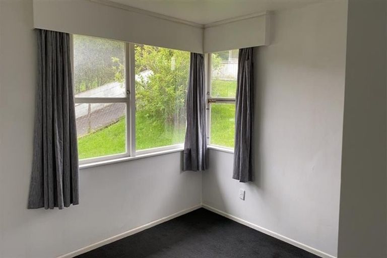 Photo of property in 194 Don Buck Road, Massey, Auckland, 0614