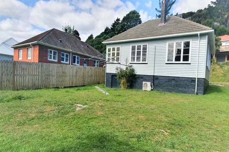 Photo of property in 20 Judd Crescent, Naenae, Lower Hutt, 5011