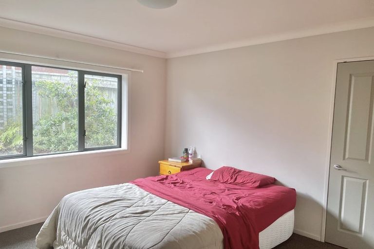 Photo of property in 71 Waverton Terrace, Churton Park, Wellington, 6037