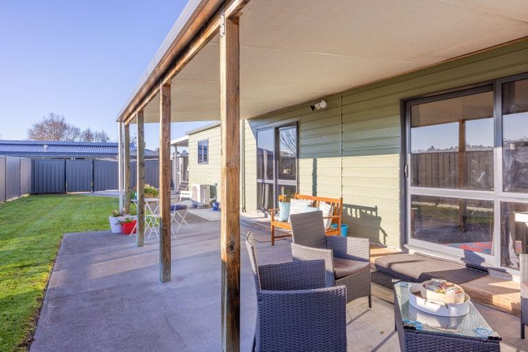 Photo of property in 20 Shanly Street, Waipawa, 4210