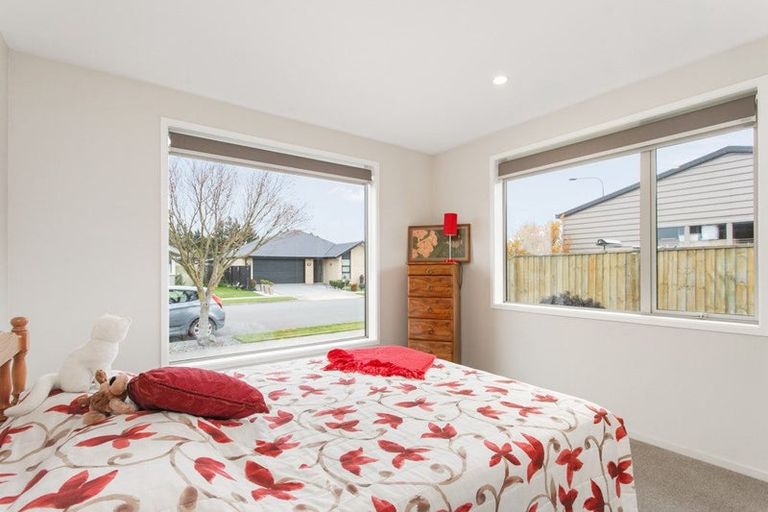 Photo of property in 13 Footbridge Terrace, Kaiapoi, 7630