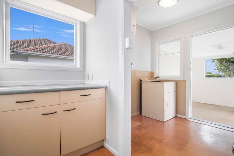 Photo of property in 205 Malfroy Road, Utuhina, Rotorua, 3015