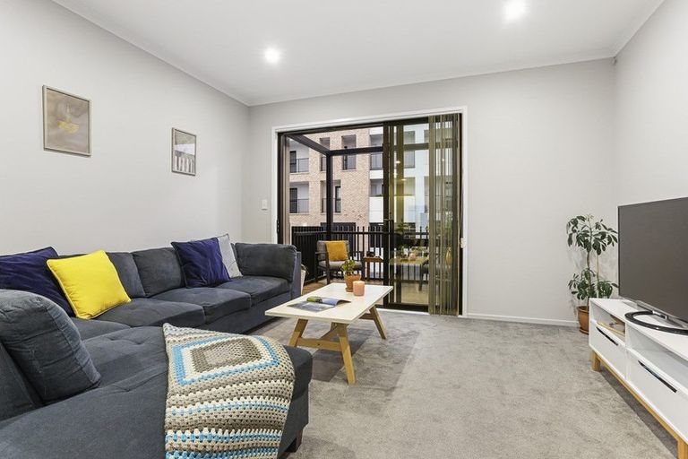 Photo of property in 64 Mapou Road, Hobsonville, Auckland, 0616