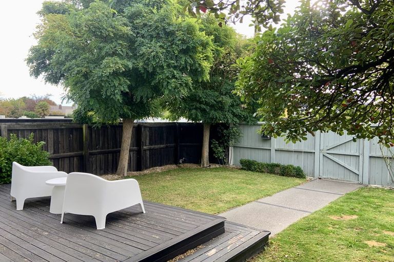 Photo of property in 144 Innes Road, St Albans, Christchurch, 8052