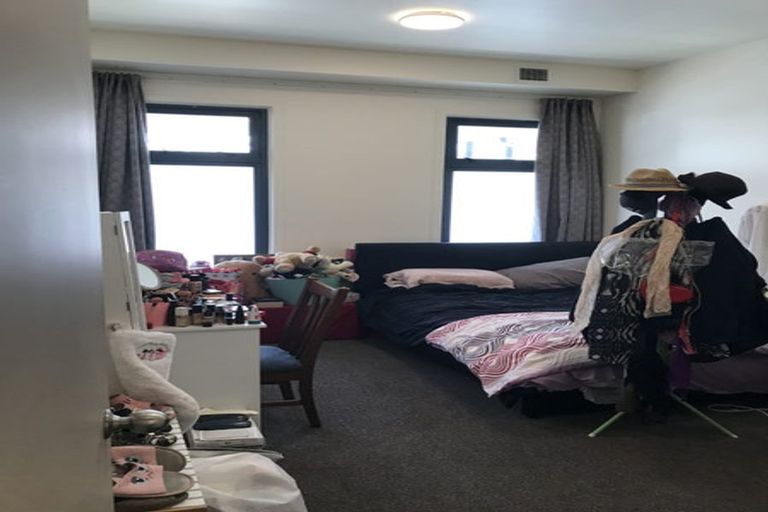 Photo of property in Luxford Villas, 116/72u Herald Street, Berhampore, Wellington, 6023