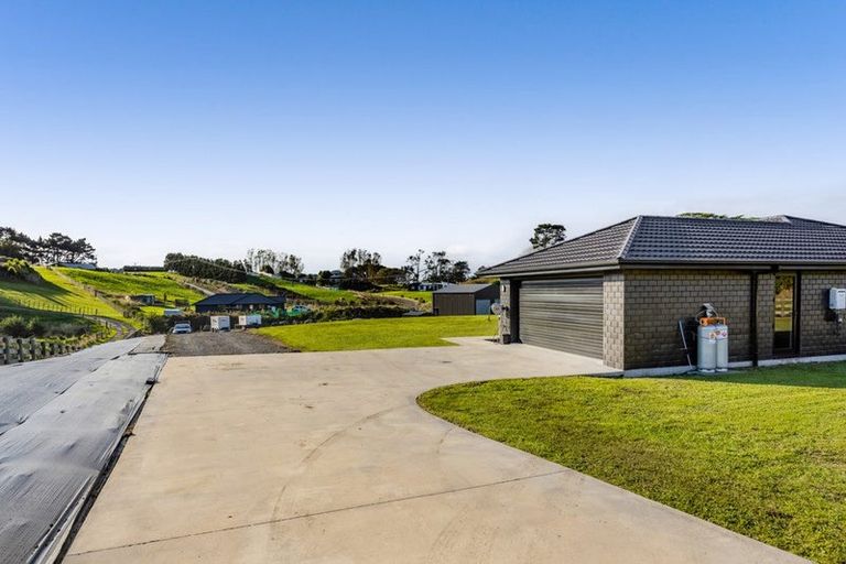 Photo of property in 191 Turuturu Road, Hawera, 4674