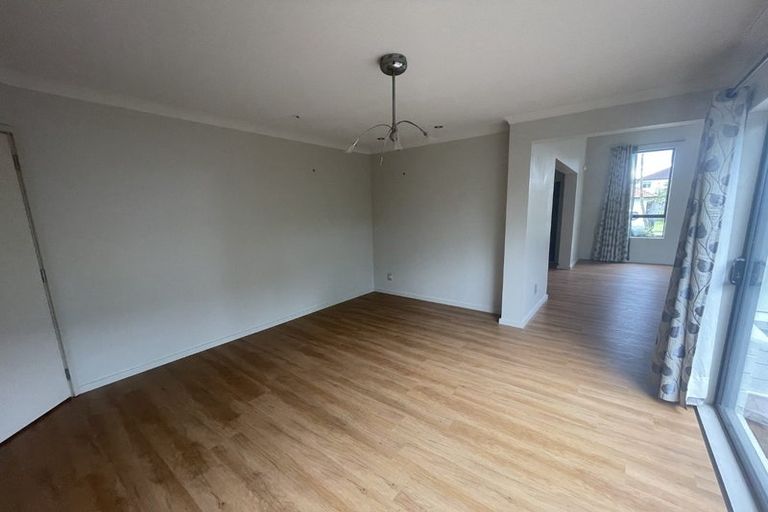 Photo of property in 34 Baltersan Drive, Flat Bush, Auckland, 2016
