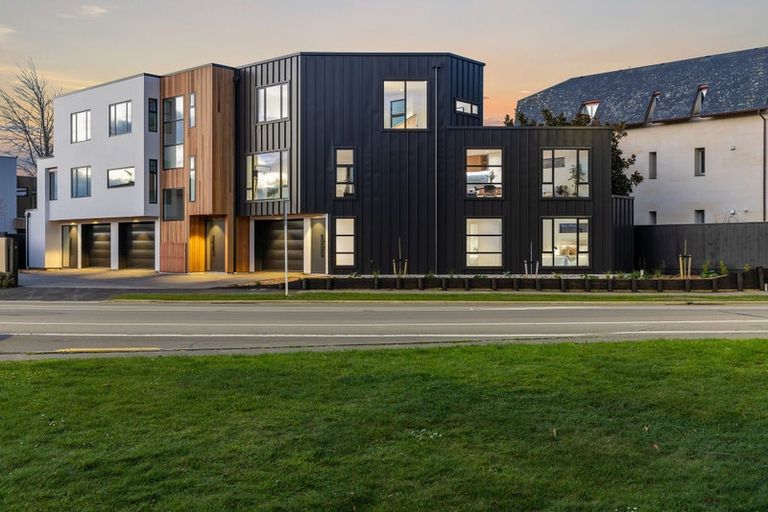 Photo of property in 1/11 Carlton Mill Road, Merivale, Christchurch, 8014