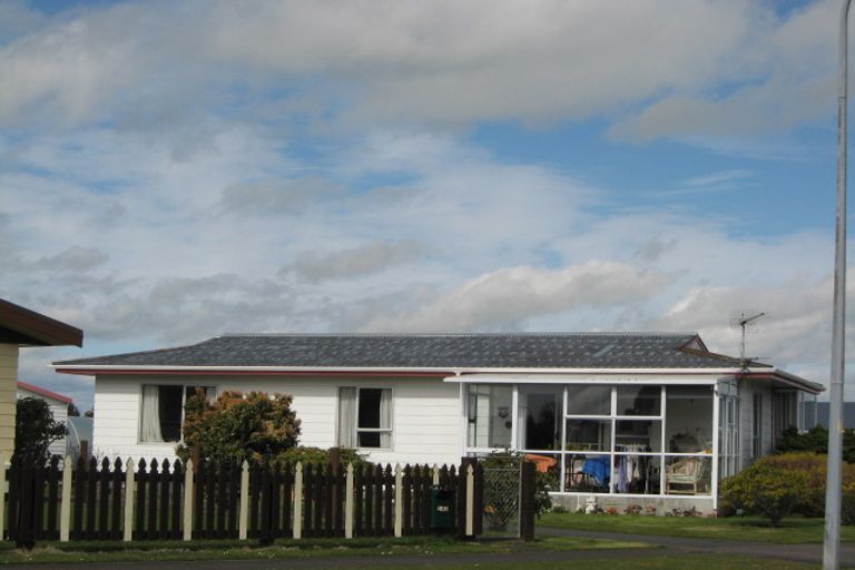 Photo of property in 144 Brecon Road, Stratford, 4332