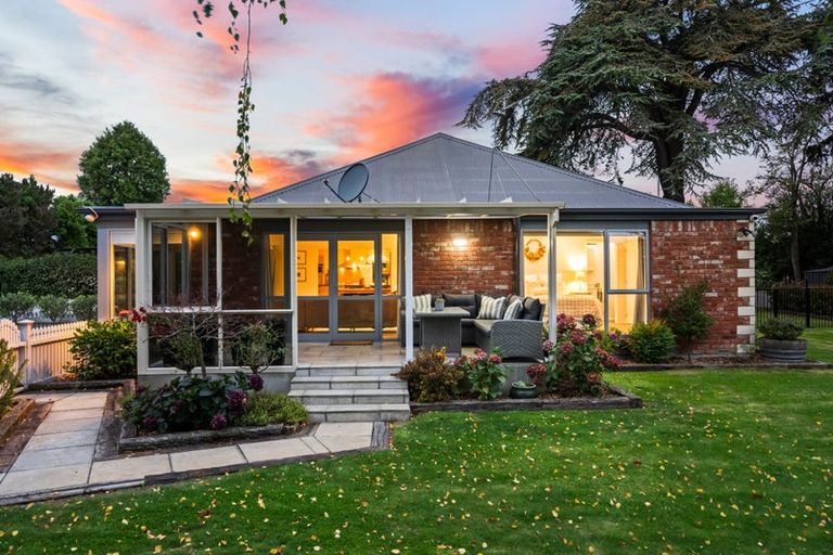 Photo of property in 147a Main North Road, Papanui, Christchurch, 8052