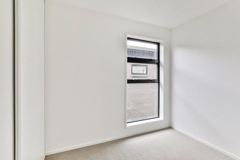 Photo of property in 150b Mcleod Road, Te Atatu South, Auckland, 0610