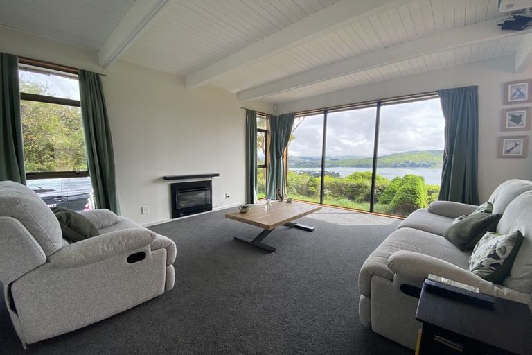 Photo of property in 27 Mercury Way, Whitby, Porirua, 5024