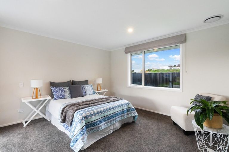 Photo of property in 52 Oak Ridge Drive, Te Awamutu, 3800