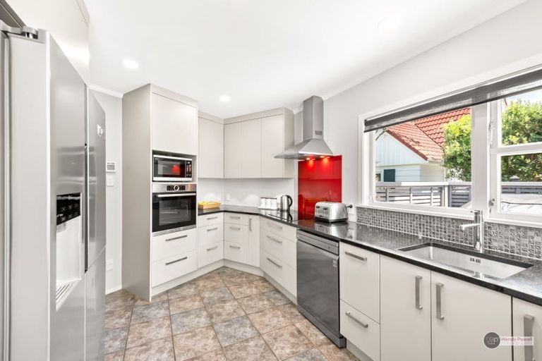 Photo of property in 21a Witako Street, Epuni, Lower Hutt, 5011
