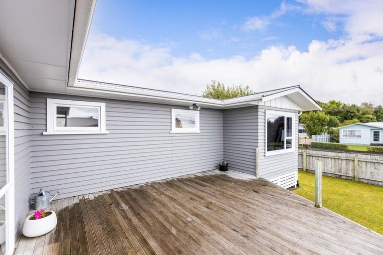 Photo of property in 327 Frankley Road, Ferndale, New Plymouth, 4310