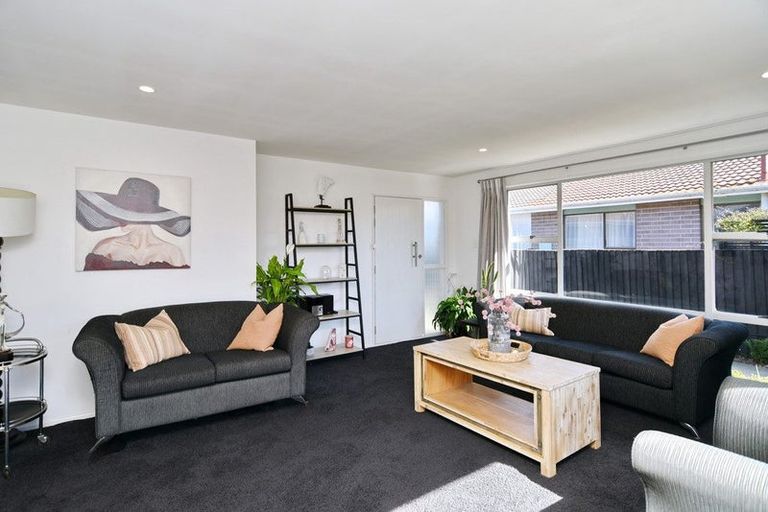 Photo of property in 24a Greenock Street, Redwood, Christchurch, 8051