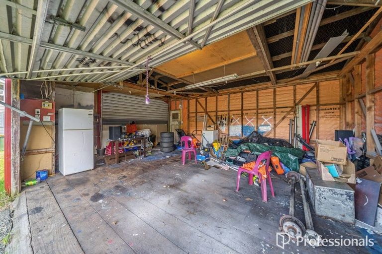 Photo of property in 120 Upper Fitzherbert Road, Wainuiomata, 5373