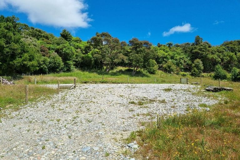 Photo of property in 58 Punt Road, Westport, 7892