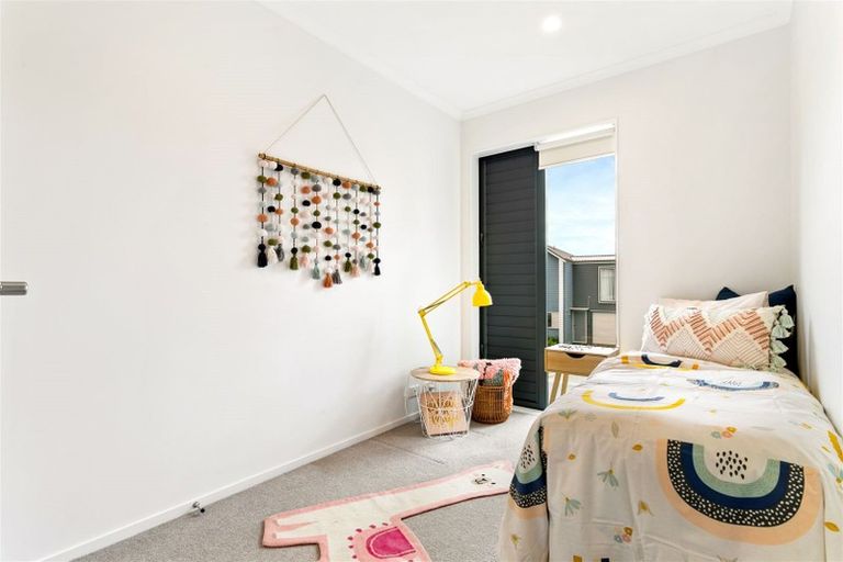 Photo of property in 5 Plover Road, Hobsonville, Auckland, 0616