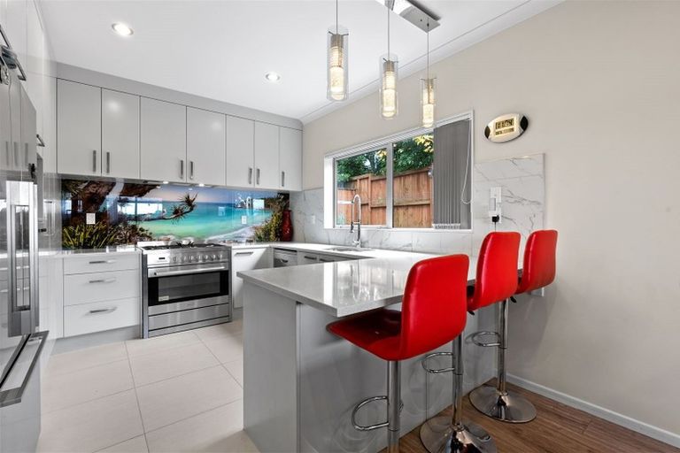 Photo of property in 48 Hamilton Road, Papatoetoe, Auckland, 2025