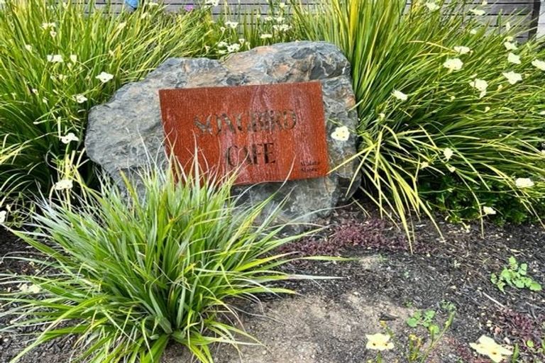 Photo of property in 21 Orona Place, Takanini, 2112