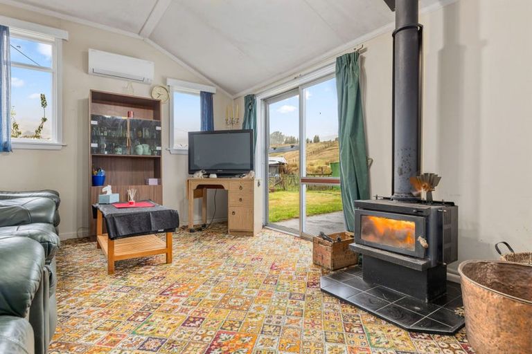 Photo of property in 8 Takamatua Valley Road, Takamatua, Akaroa, 7581