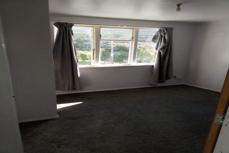 Photo of property in 52 Bell Street, Tawa, Wellington, 5028