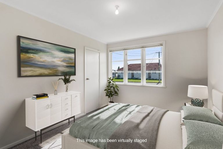 Photo of property in 7 Goldsmith Crescent, Levin, 5510