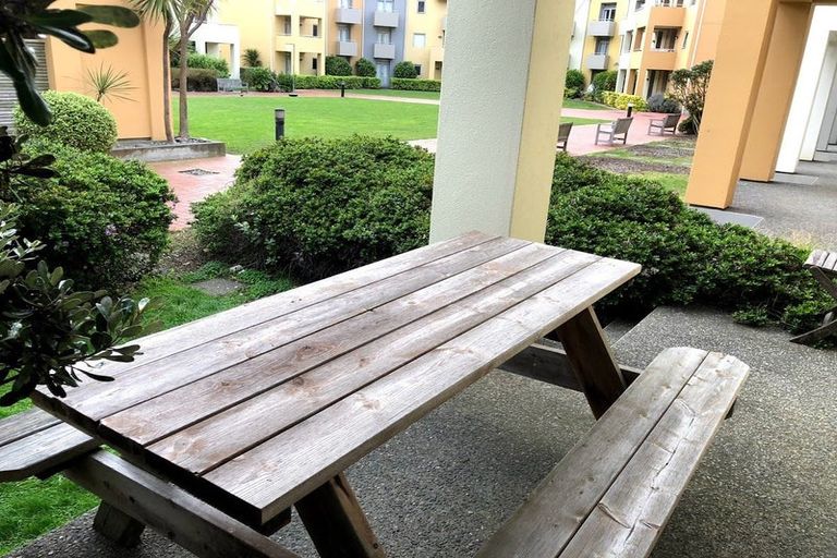 Photo of property in Marrakech Cafe, 79/305 Evans Bay Parade, Hataitai, Wellington, 6021