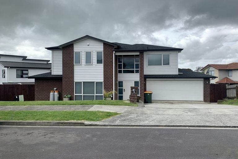 Photo of property in 87 Keri Vista Rise, Papakura, 2110