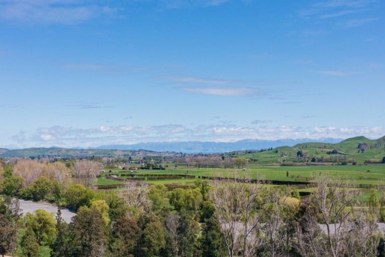 Photo of property in 55 Mason Drive, Waipukurau, 4285