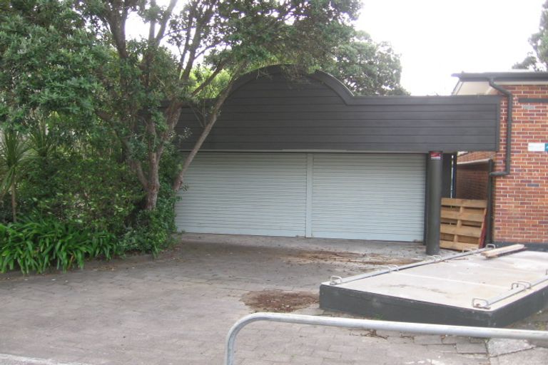 Photo of property in The Georgian, 2e/8 Sidmouth Street, Mairangi Bay, Auckland, 0630