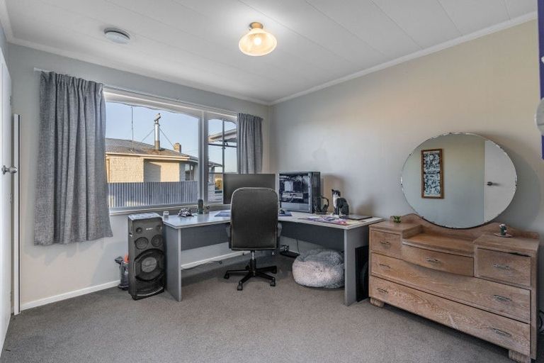 Photo of property in 10 Bruce Street, Waikiwi, Invercargill, 9810