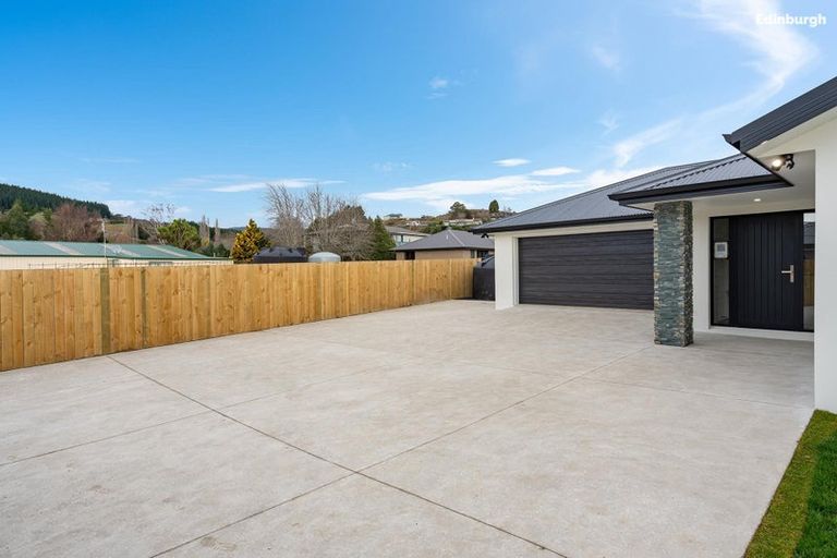 Photo of property in 2a Margate Street, Waihola, Milton, 9073