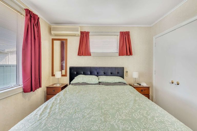 Photo of property in 200 Galway Place, Mayfair, Hastings, 4122