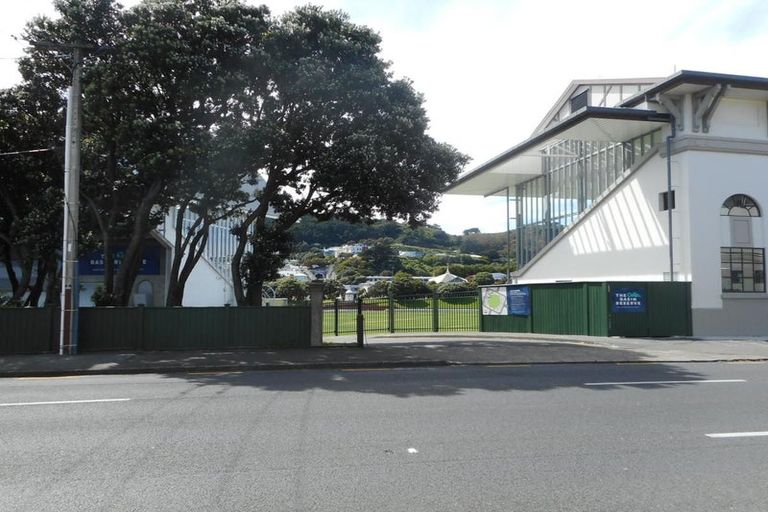 Photo of property in 1-67/4 Sussex Street, Mount Cook, Wellington, 6021