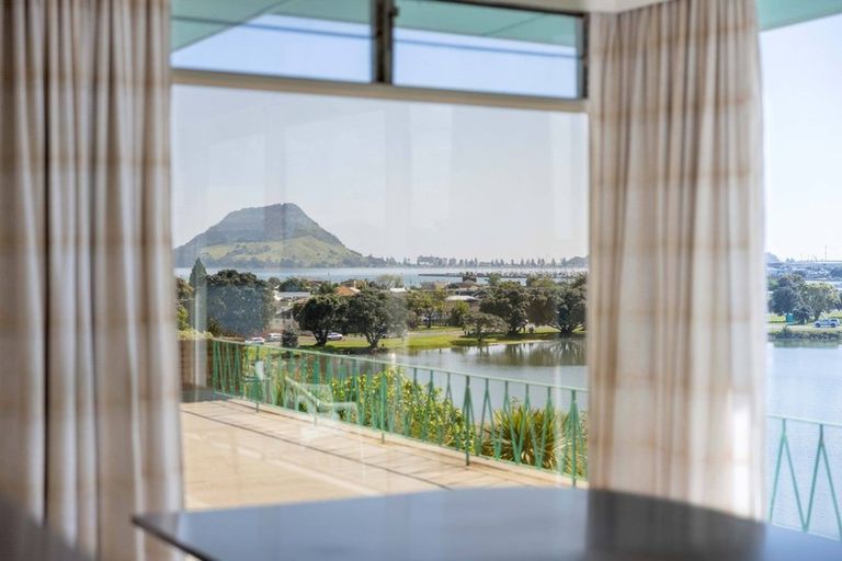 Photo of property in 100 Maxwells Road, Otumoetai, Tauranga, 3110