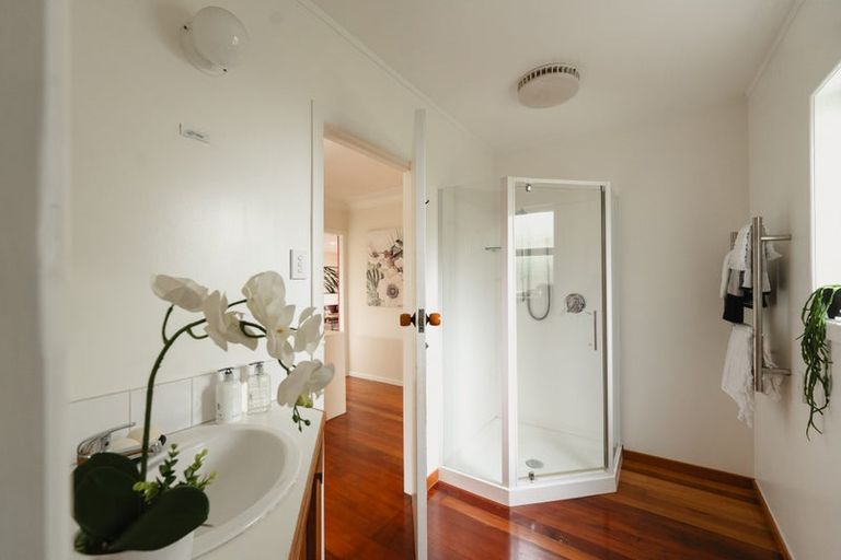 Photo of property in 137 Hinemoa Street, Birkenhead, Auckland, 0626
