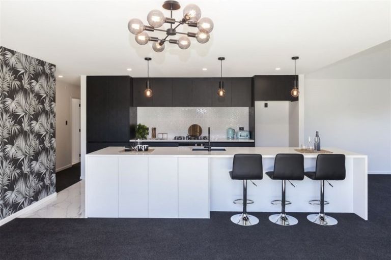 Photo of property in 5 Ciaran Close, Broomfield, Christchurch, 8042