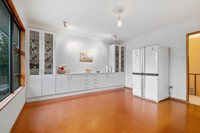 Photo of property in 33 Waikite Road, Welcome Bay, Tauranga, 3112