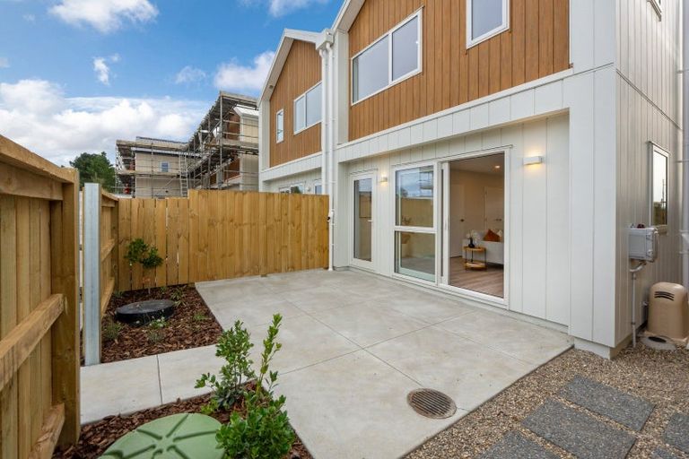 Photo of property in 4 Ryeland Lane, Karaka, 2580