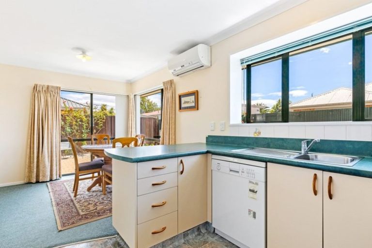 Photo of property in 3 Daniela Lane, Linwood, Christchurch, 8062