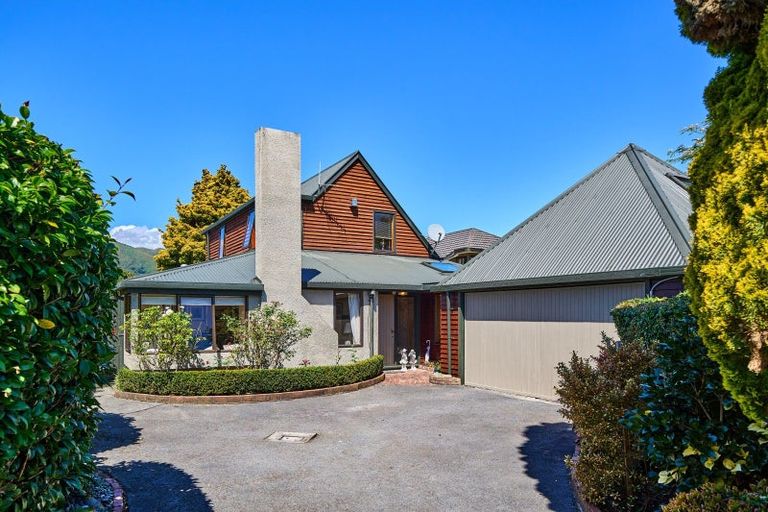 Photo of property in 70 Hautana Street, Woburn, Lower Hutt, 5010