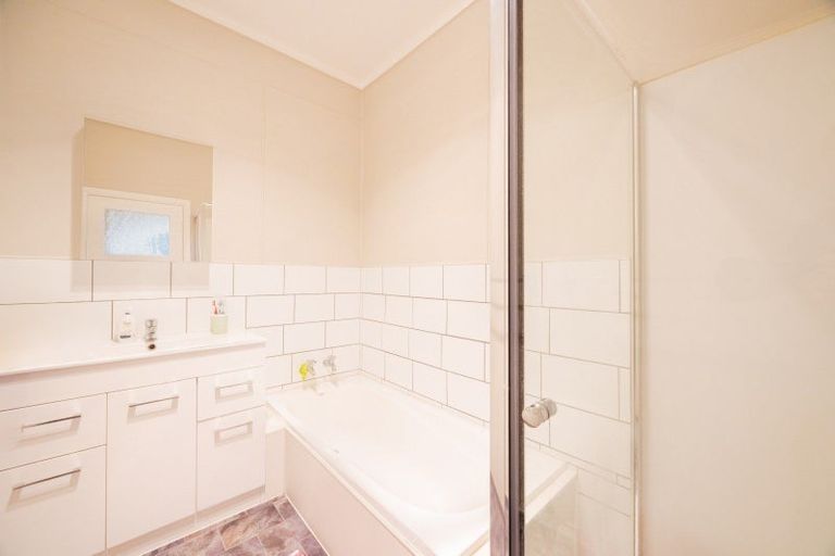 Photo of property in 1 Ruataniwha Street, Waipukurau, 4200