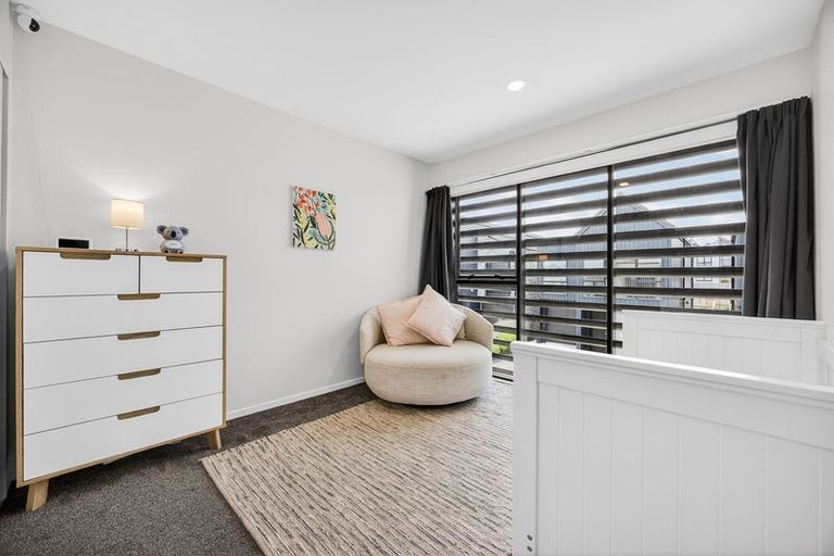 Photo of property in 117 Waekahu Road, Westgate, Auckland, 0814