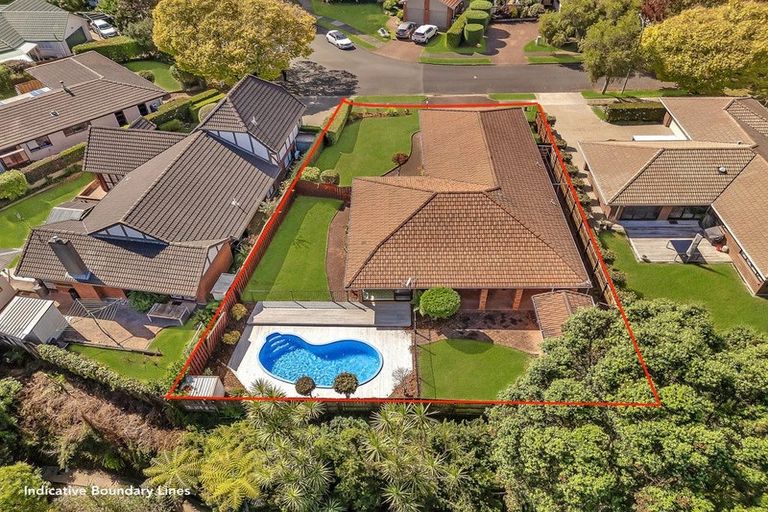 Photo of property in 16 Westholm Way, Pahurehure, Papakura, 2113